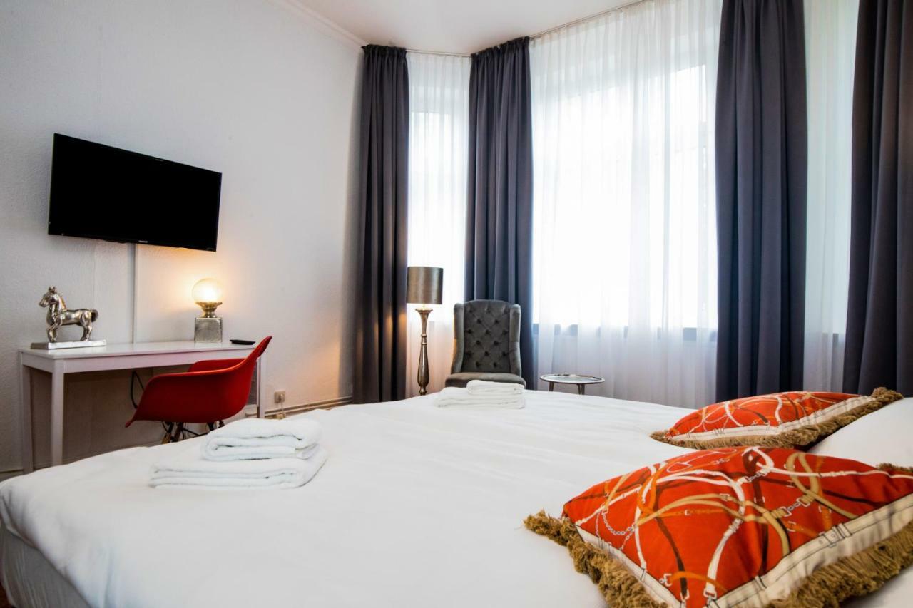 Kleines Hotel Heimfeld Hamburg Exterior photo